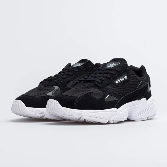 Adidas Falcon Sneakers In Core Black/Cloud White Size 9 - Picture 2 of 7